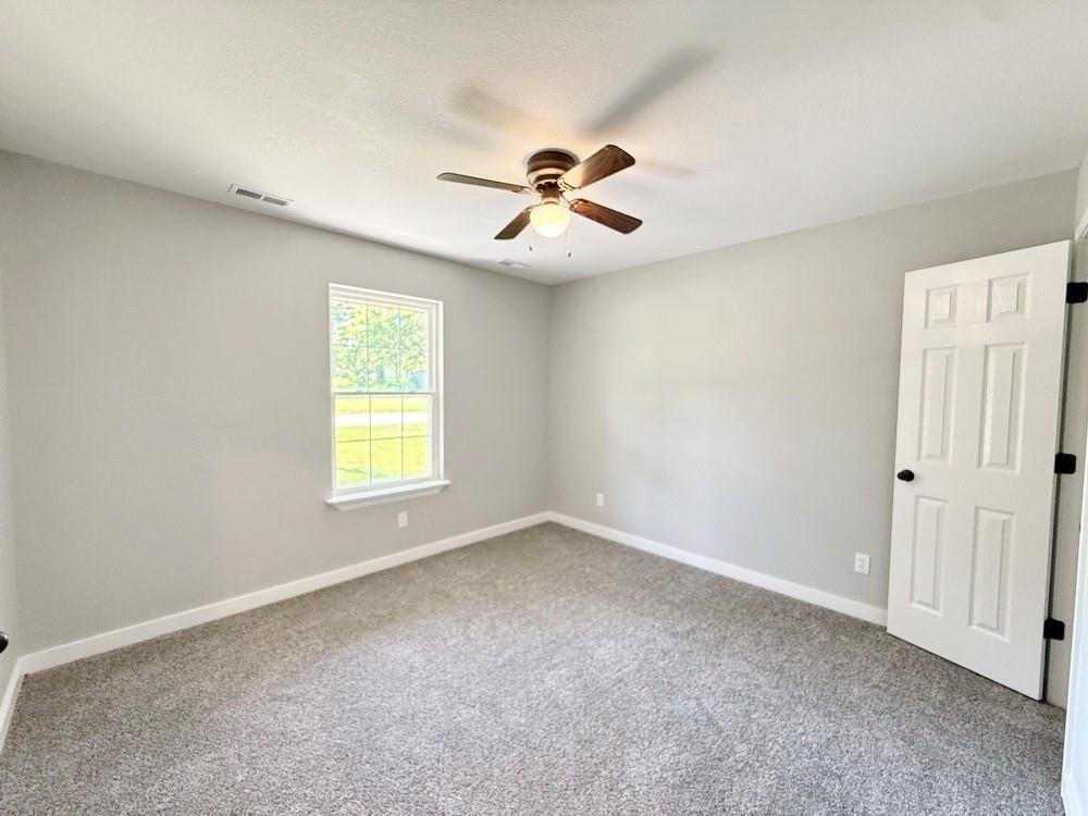 904 S Kirkpatrick Street — photo 17