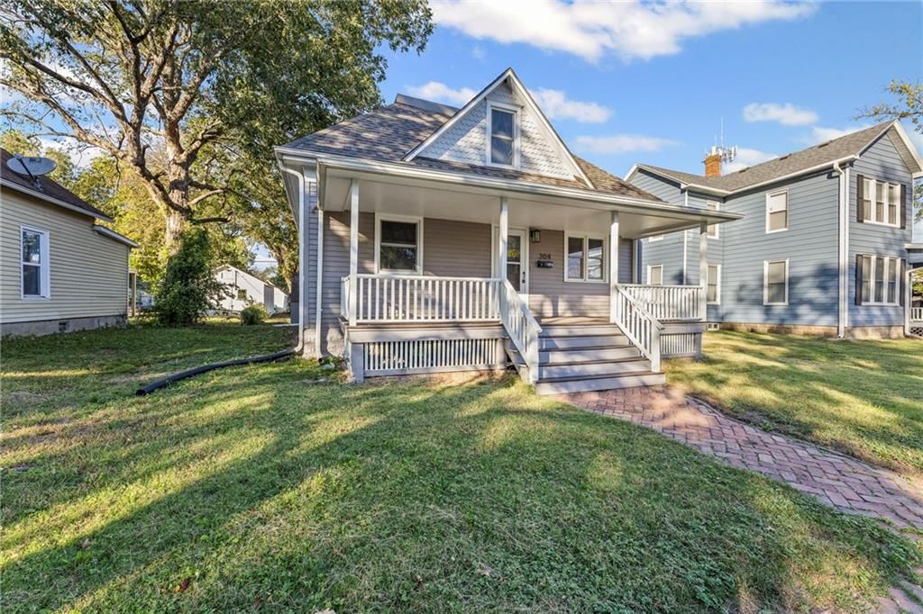 304 W Wea Street — photo 3
