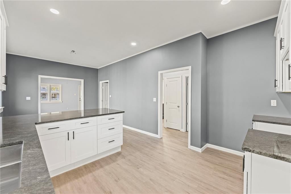 304 W Wea Street — photo 12