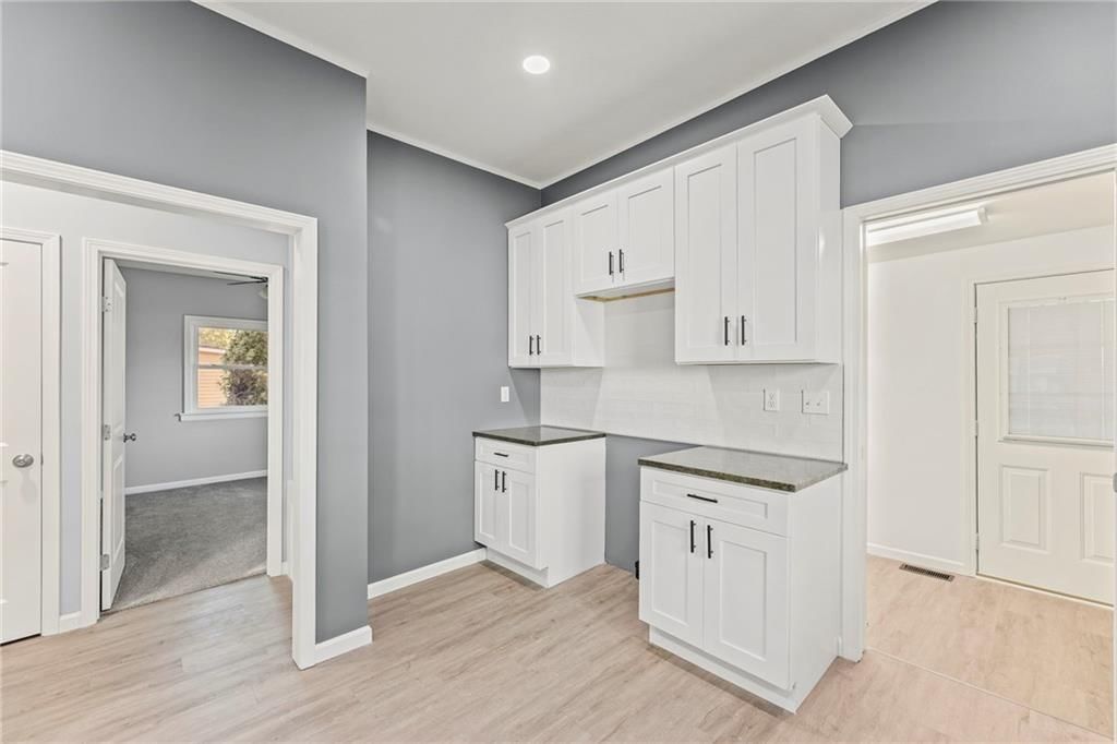 304 W Wea Street — photo 13