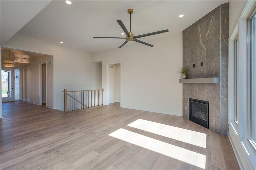 907 Savannah Lane — photo 10