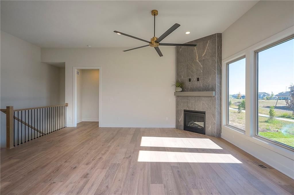 907 Savannah Lane — photo 11