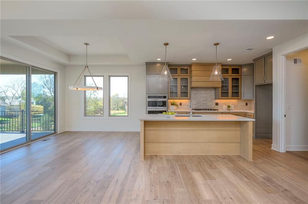 907 Savannah Lane — photo 12