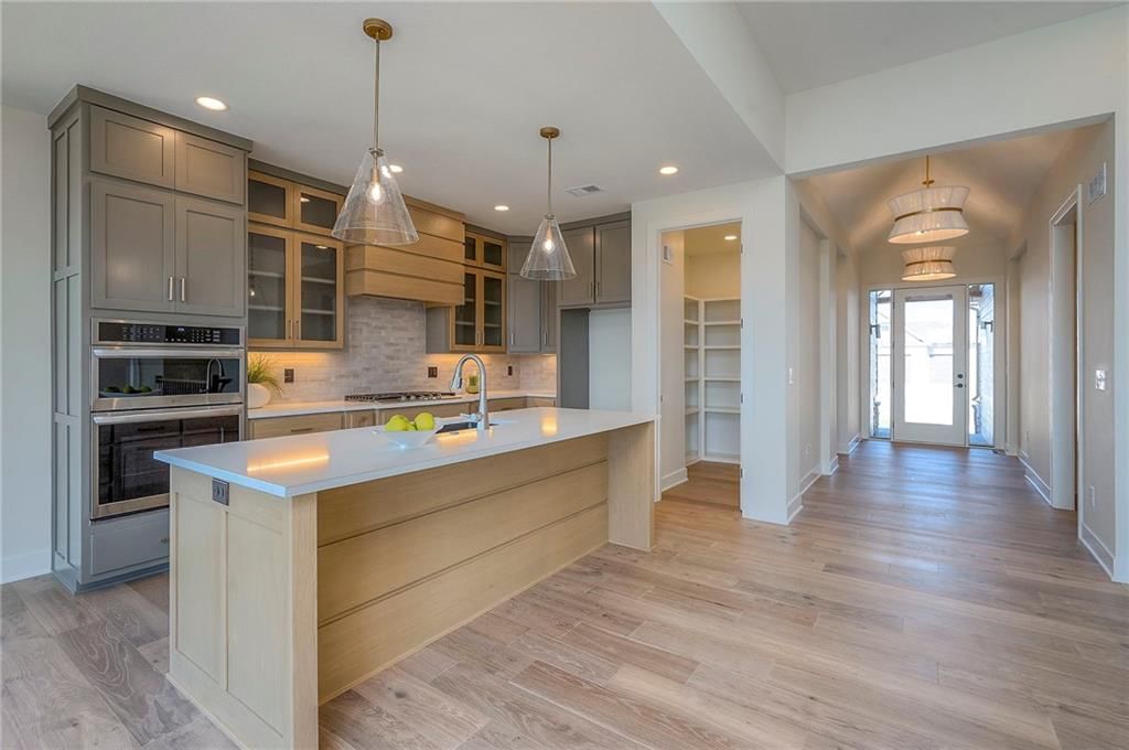 907 Savannah Lane — photo 13