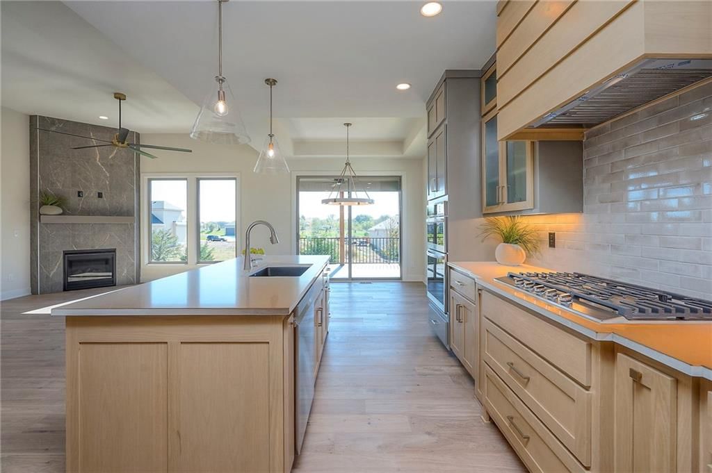 907 Savannah Lane — photo 18
