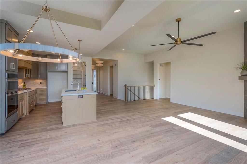 907 Savannah Lane — photo 25