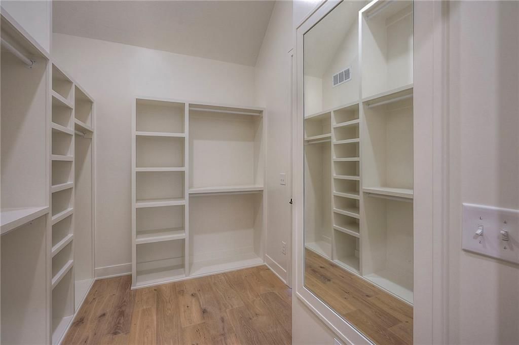 907 Savannah Lane — photo 35