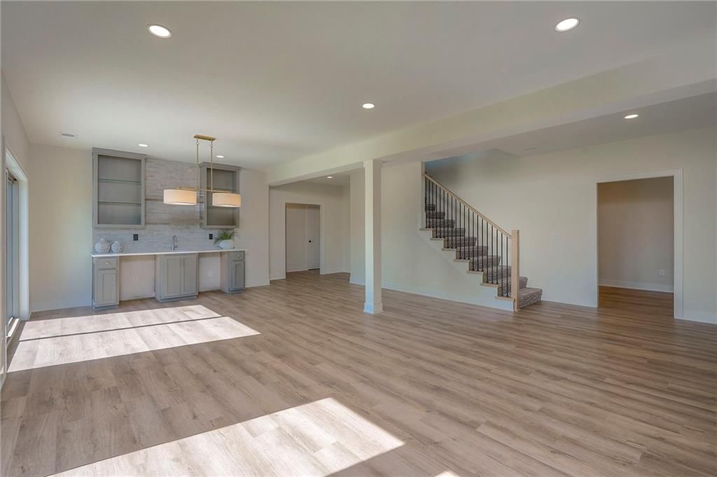 907 Savannah Lane — photo 41
