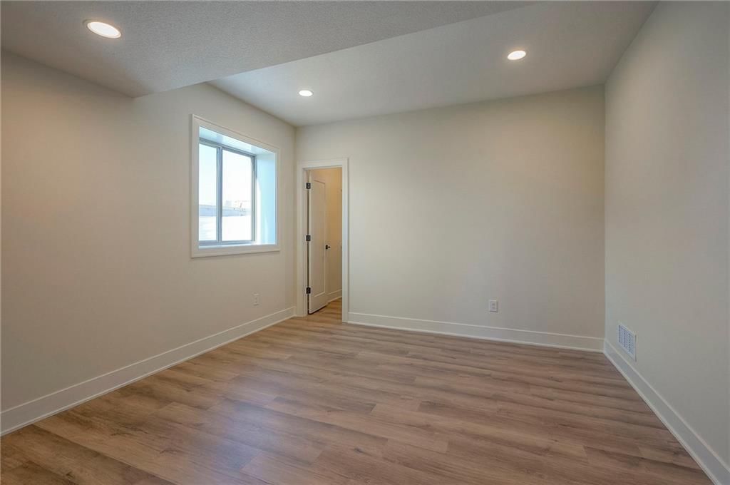 907 Savannah Lane — photo 46