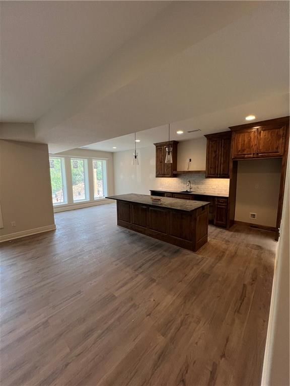 2516 W 179th Street — photo 26