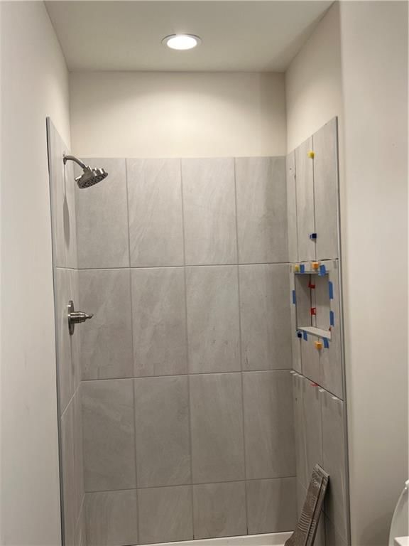 2516 W 179th Street — photo 36
