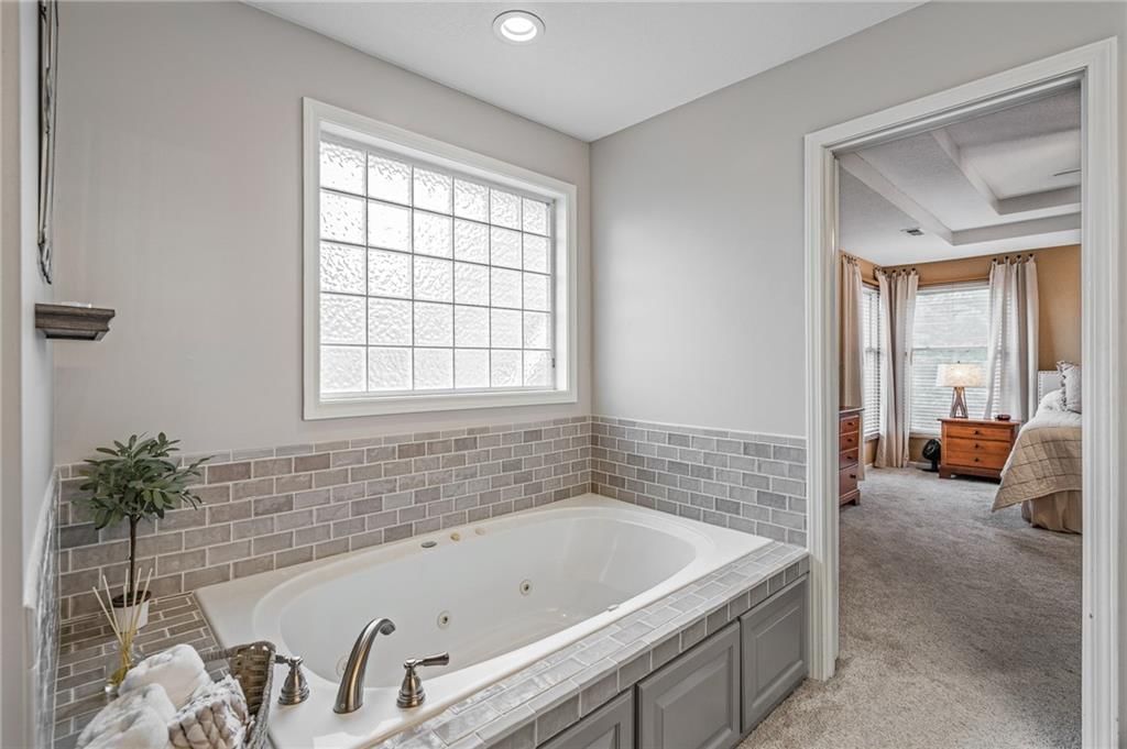 15801 Parkhill Street — photo 29