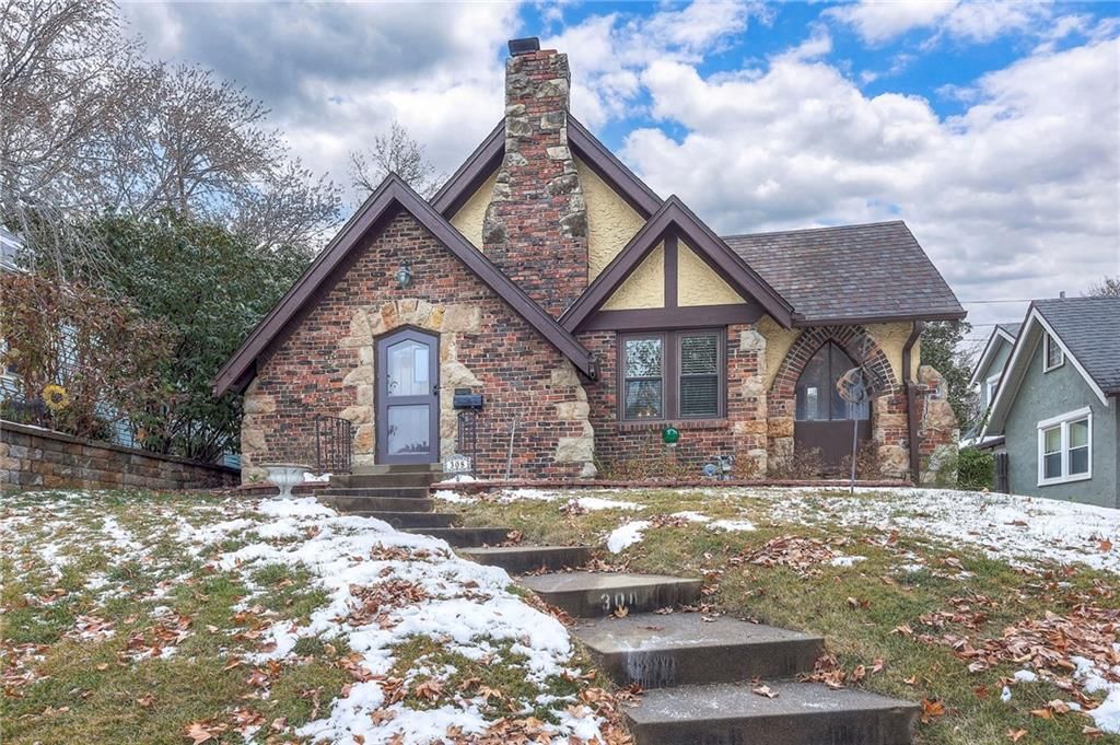 308 E Winthrope Road, Kansas City, MO