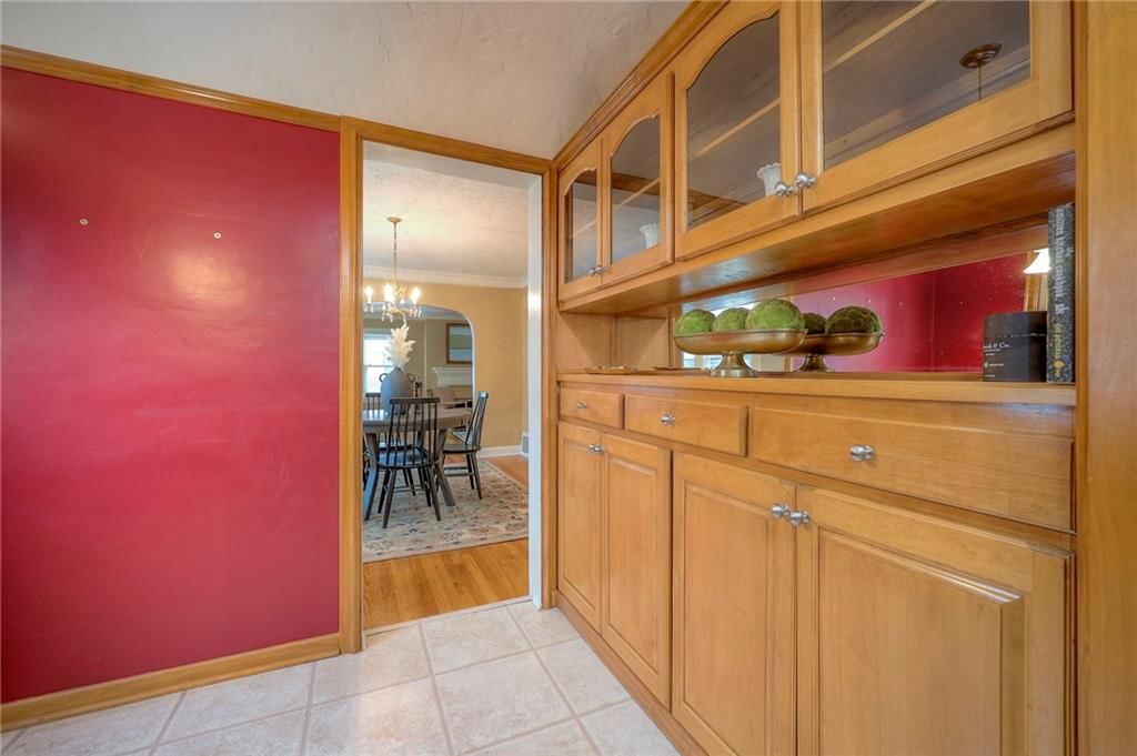 308 E Winthrope Road — photo 11
