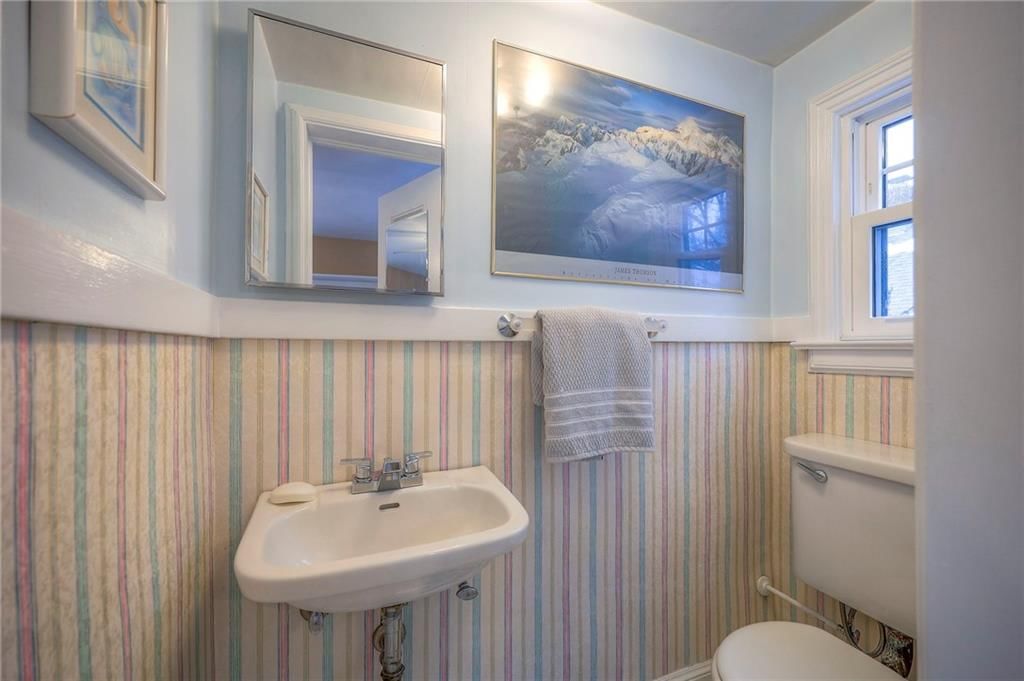 308 E Winthrope Road — photo 23