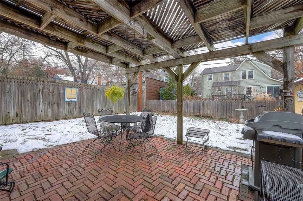 308 E Winthrope Road — photo 30