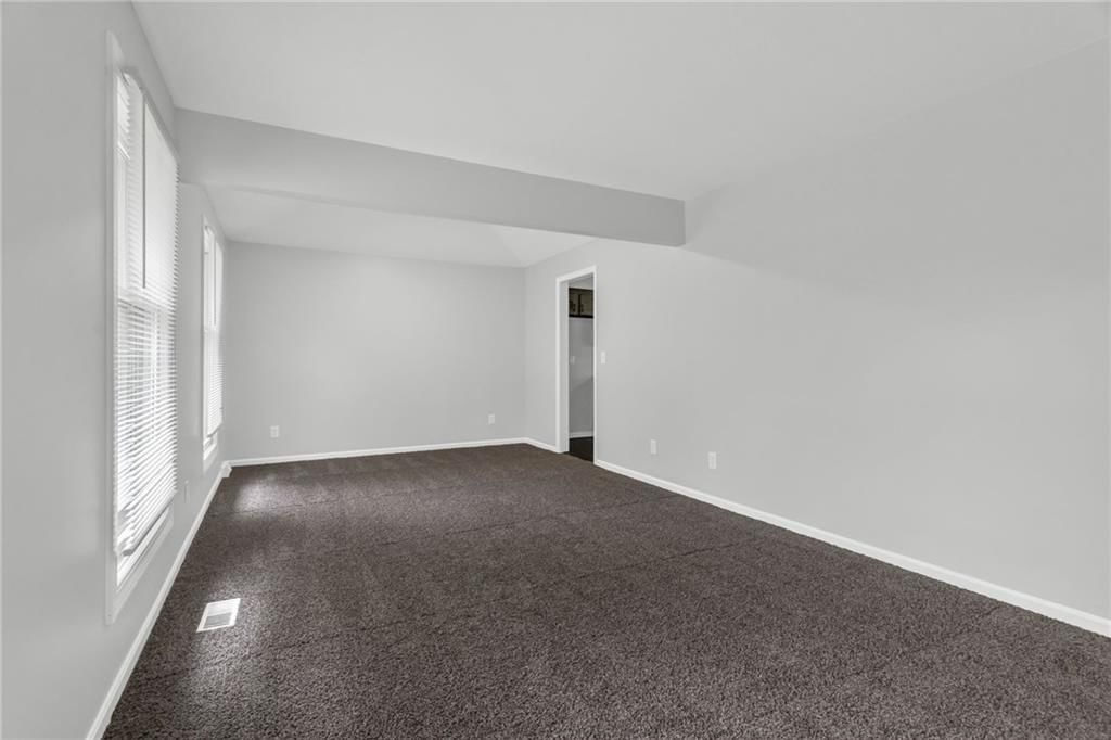 3712 NE 77th Street — photo 3