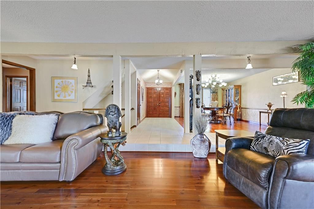 3451 S Scott Avenue — photo 10