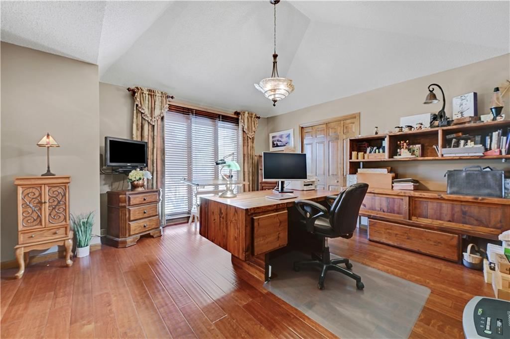3451 S Scott Avenue — photo 24