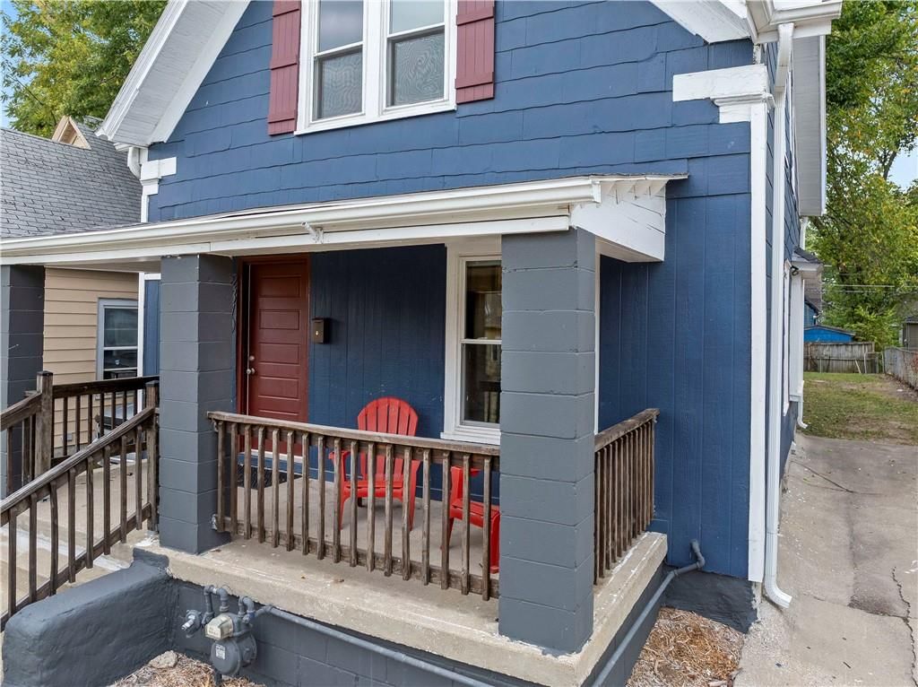 2319 Norton Avenue — photo 21