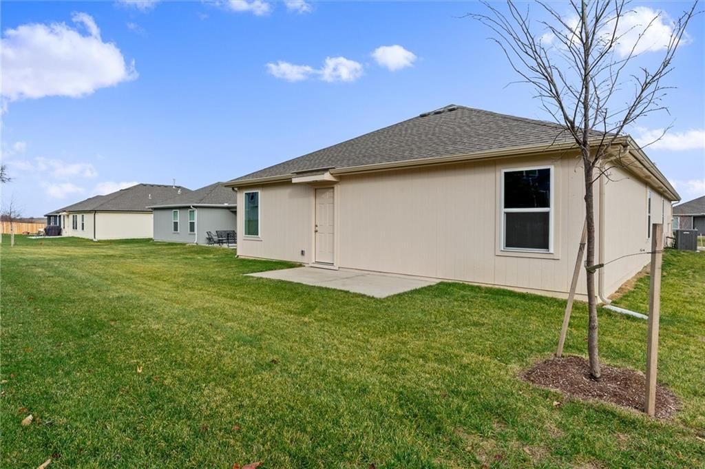 2288 Woodfield Drive — photo 36