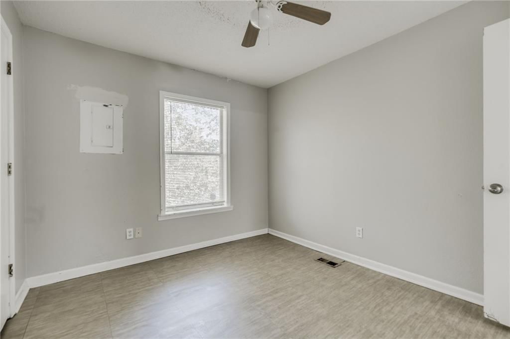 4132 Spruce Avenue — photo 16