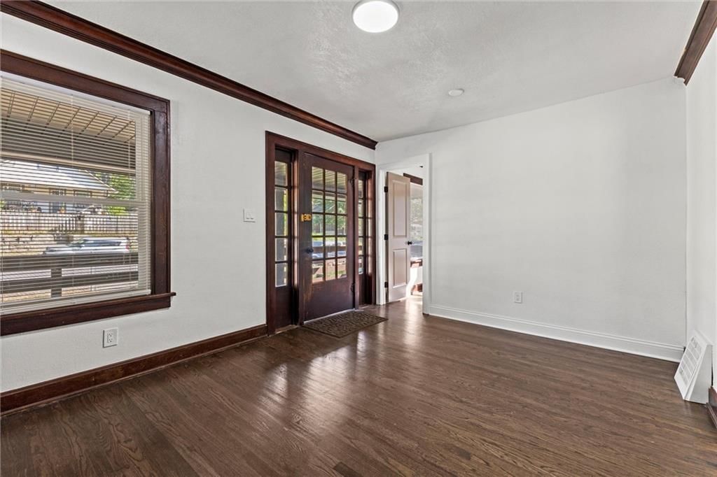 1806 S Evanston Avenue — photo 4