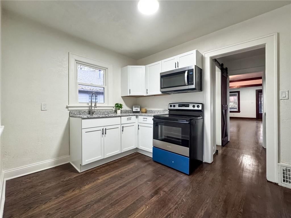 1806 S Evanston Avenue — photo 8