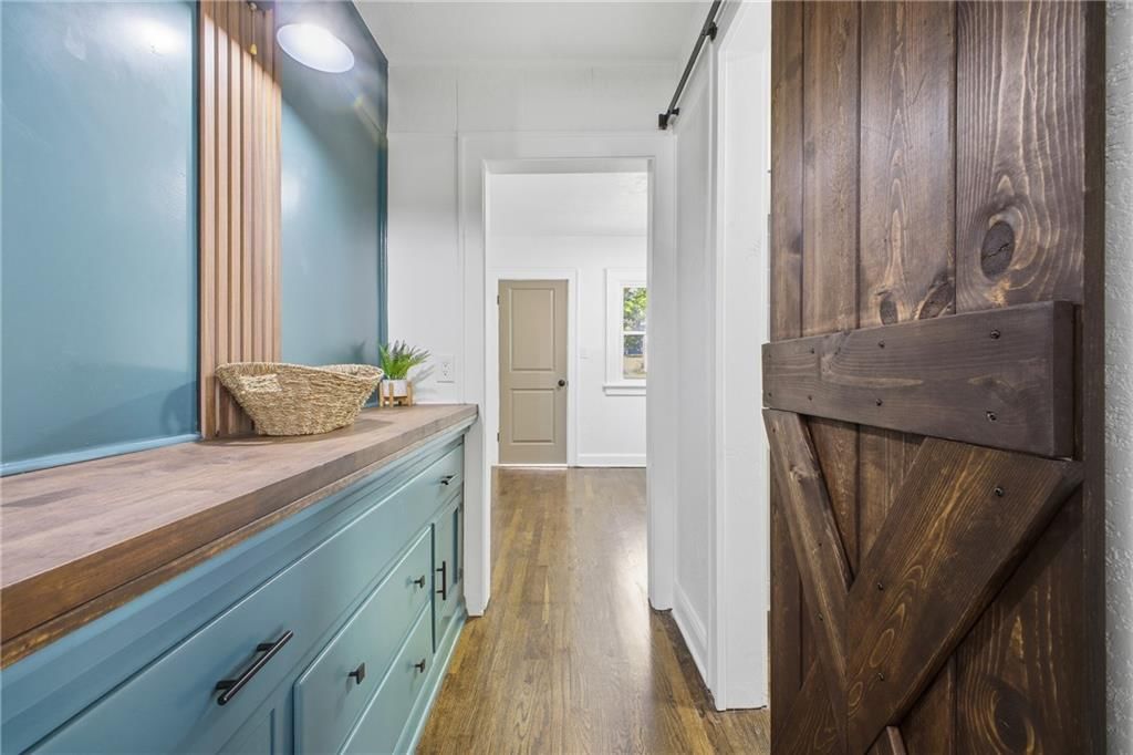1806 S Evanston Avenue — photo 10
