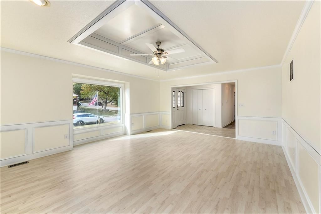 510 Thames Drive — photo 10