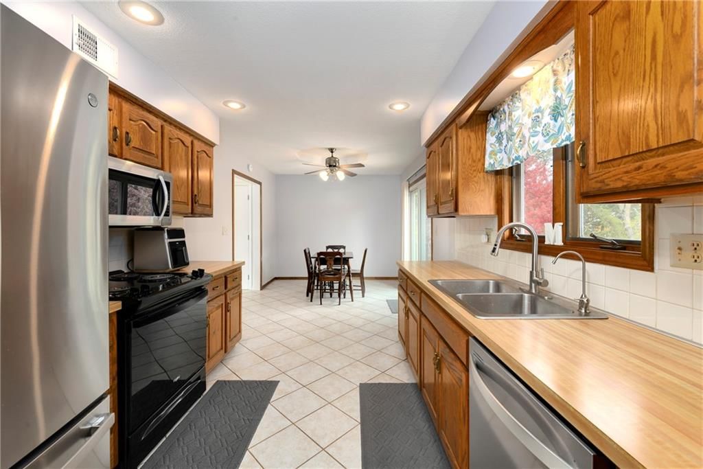 510 Thames Drive — photo 15