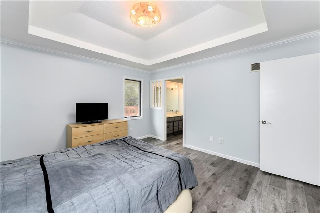 510 Thames Drive — photo 24