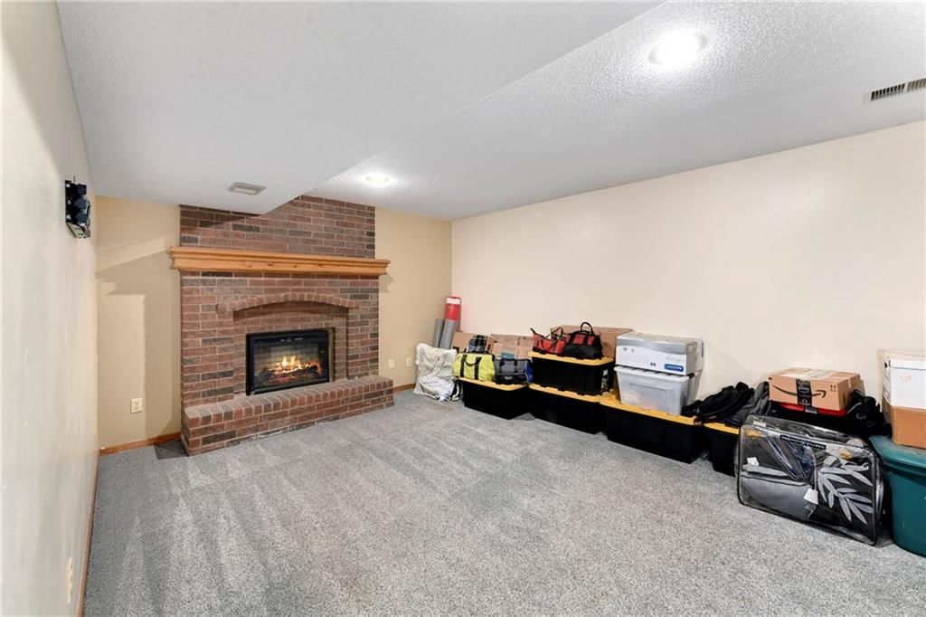 510 Thames Drive — photo 33