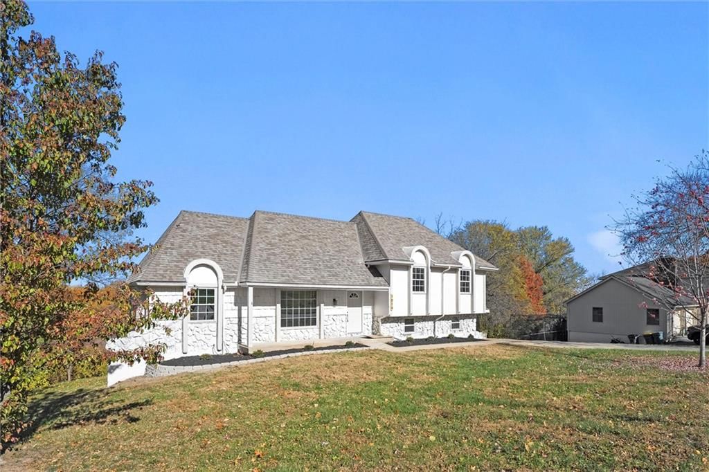 1014 N Forest Lane — photo 3