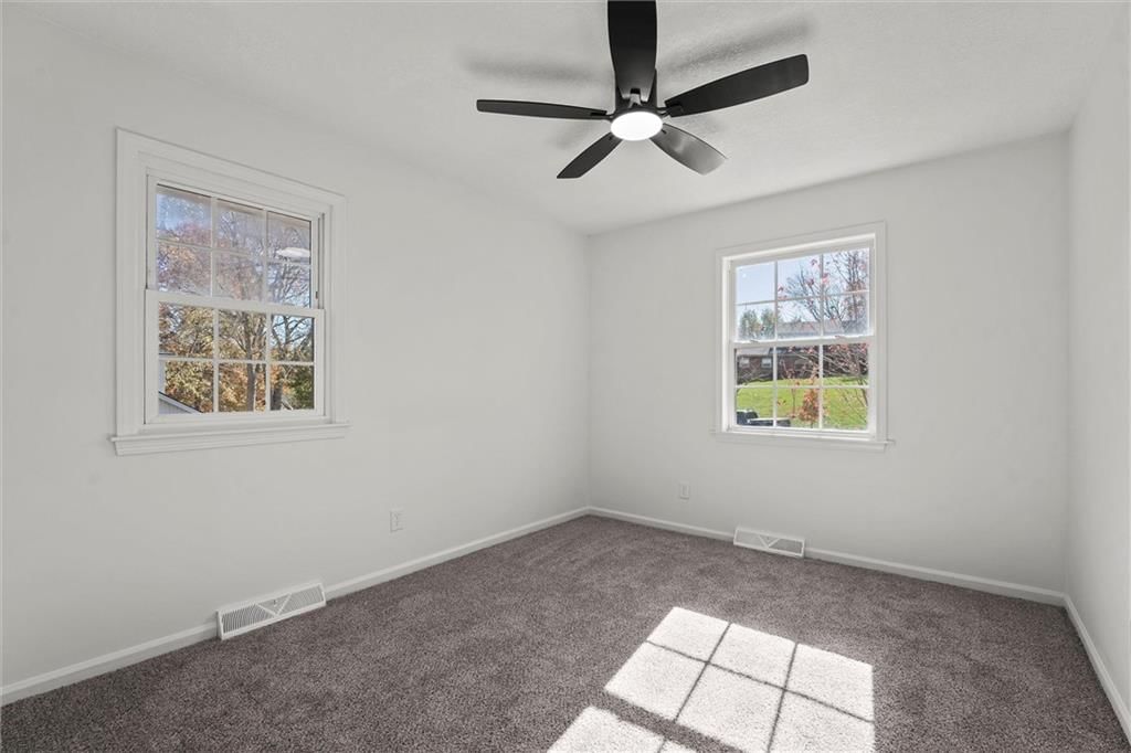 1014 N Forest Lane — photo 18