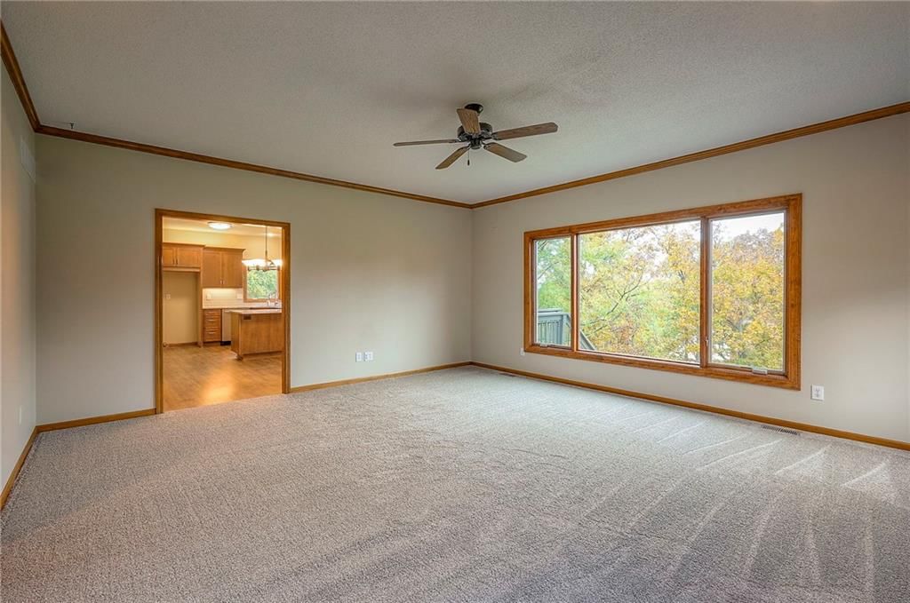 Photo 17 of 46 - 4405 Blue Jay Drive