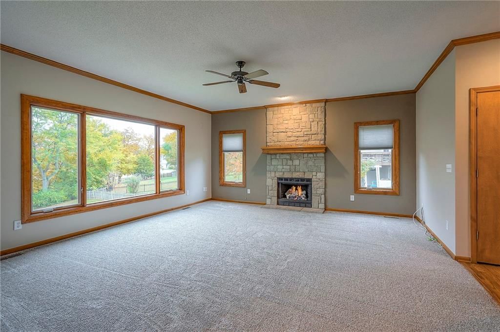 Photo 19 of 46 - 4405 Blue Jay Drive