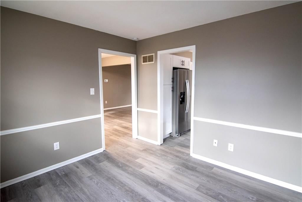 209 Williamsburg Drive — photo 9