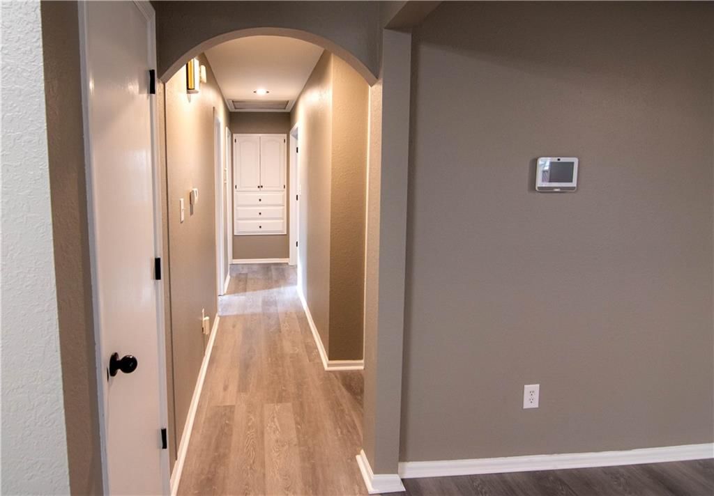 209 Williamsburg Drive — photo 11