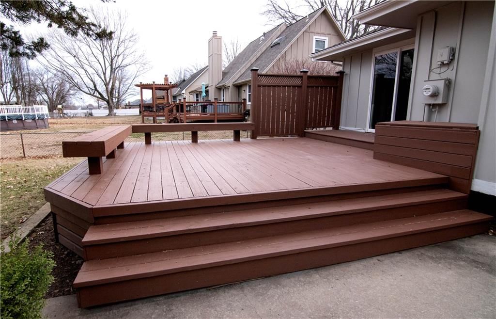 209 Williamsburg Drive — photo 29