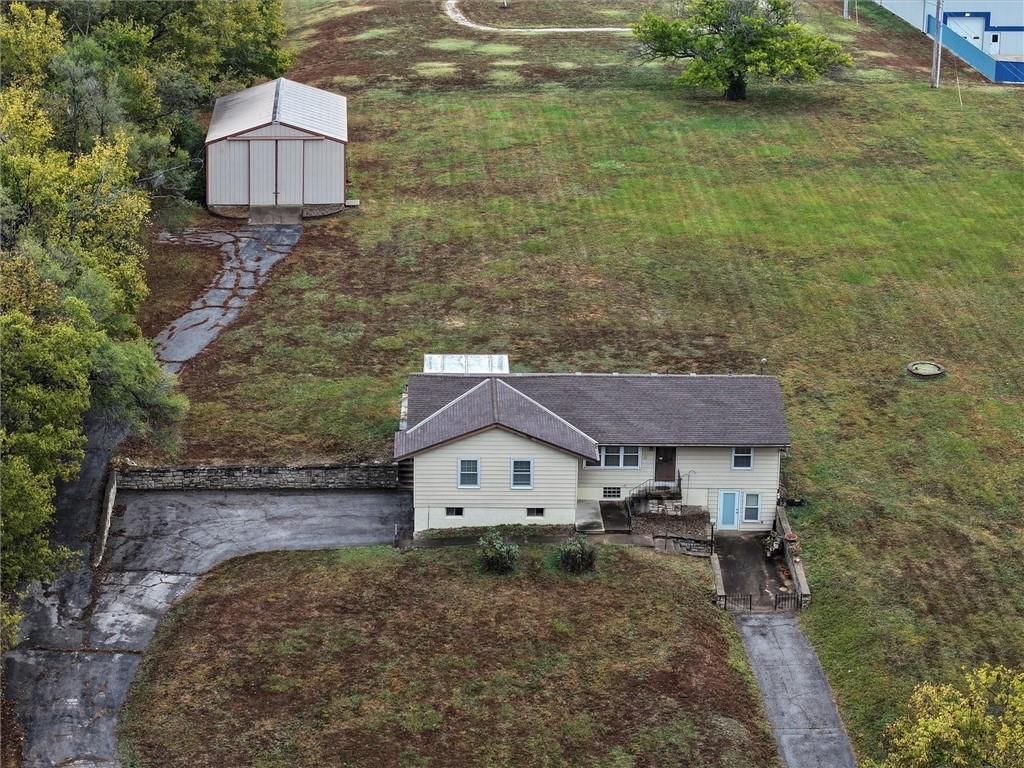 12009 Merritt Road — photo 35