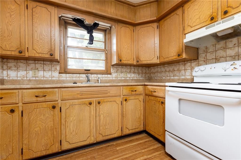 10909 E 60th Terrace — photo 9