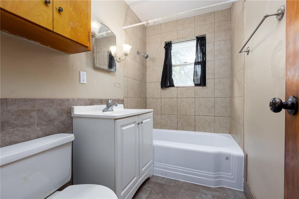 10909 E 60th Terrace — photo 11