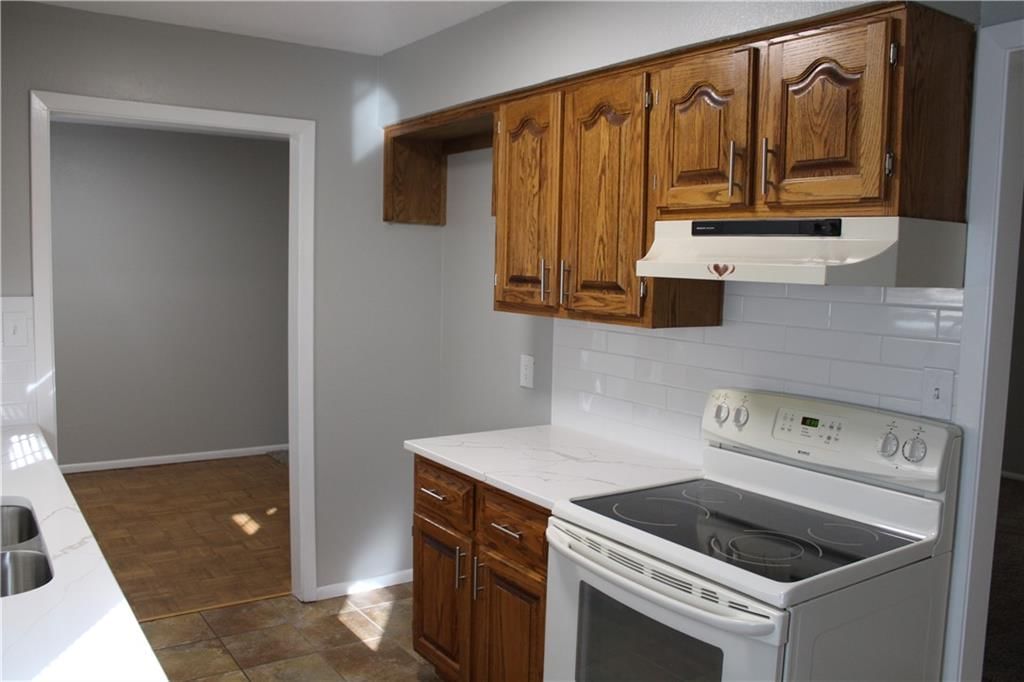 15323 Rickel Drive — photo 5