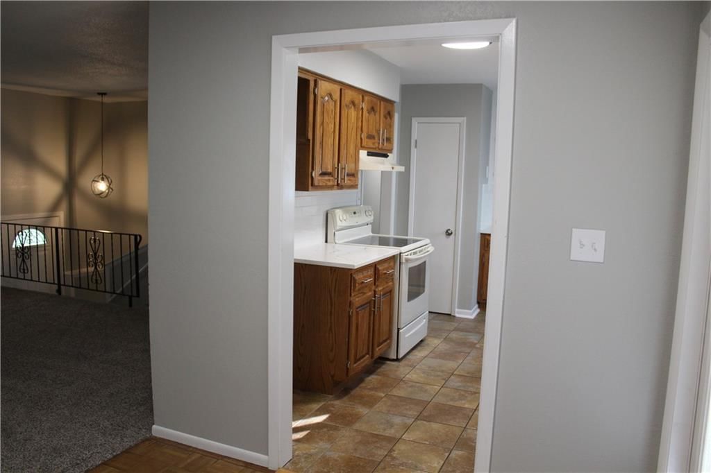 15323 Rickel Drive — photo 9