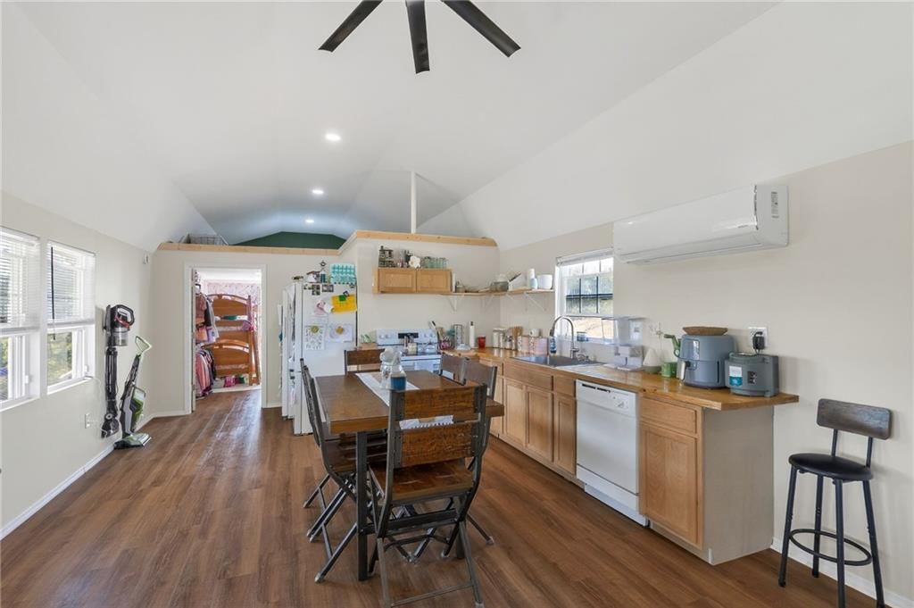 6313 SE Granville Road — photo 8