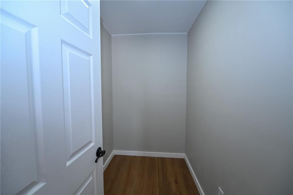 714 Broadway Street — photo 16