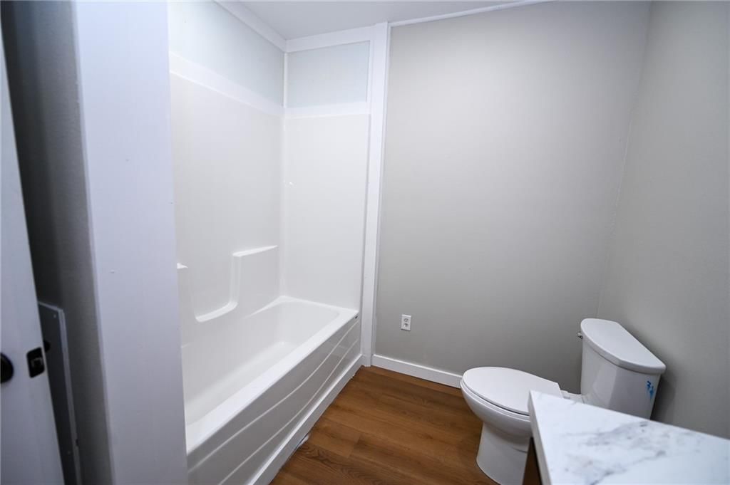 714 Broadway Street — photo 18