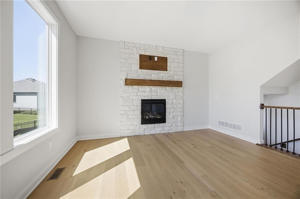 15379 W 171 Terrace — photo 13