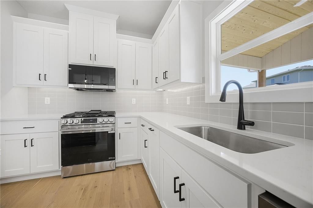 15379 W 171 Terrace — photo 20